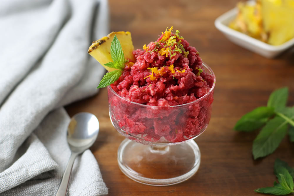 Beet & Pineapple Granita with Mānuka Honey – FloraHealthca-en