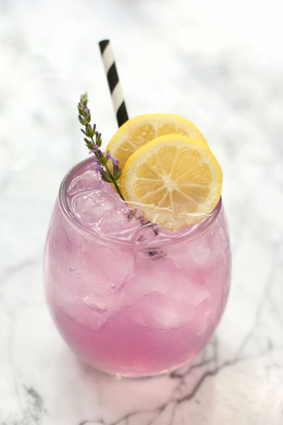 Manuka Honey Lavender Lemonade