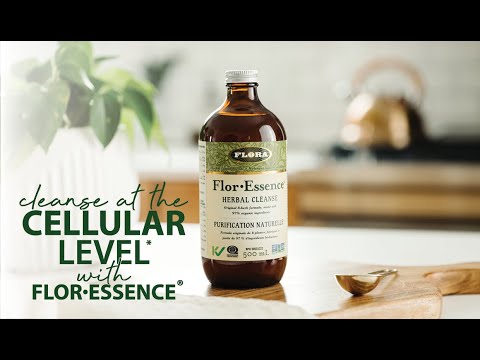 woman making herbal cleanse tea with FLor*Essence and relaxing with family during detox